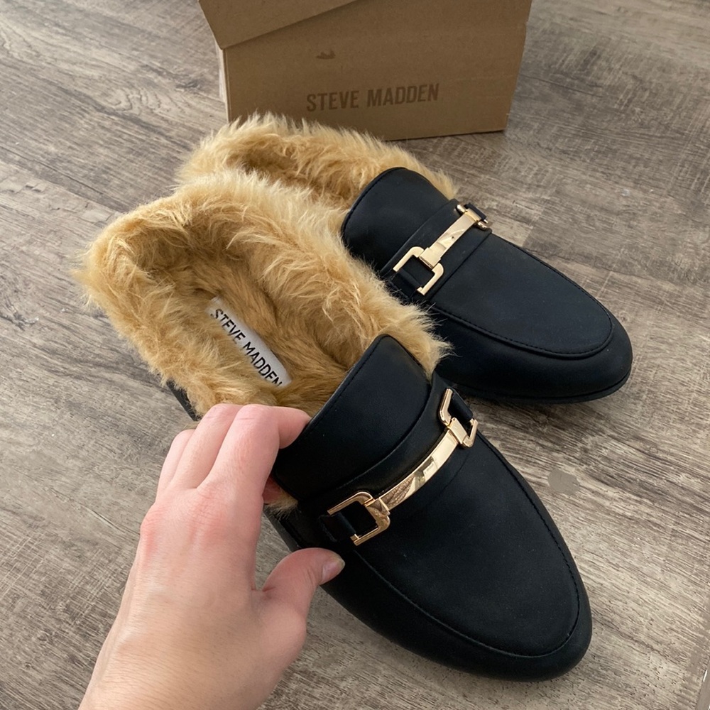 Steve Madden loafer